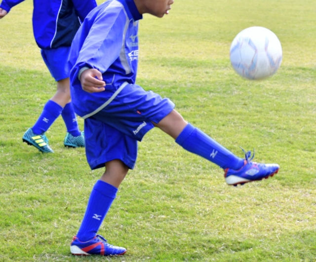 【小児矯正】スポーツをする子どもが歯科矯正を受けても大丈夫？